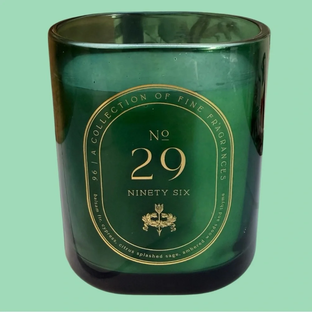 NINETY SIX No. 29 Candle Set with Gold Wick Trimmer